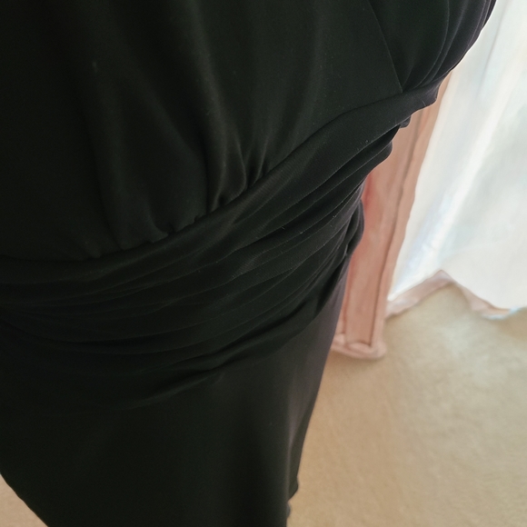 Jones New York, black halter dress, size 10. - Picture 7 of 7